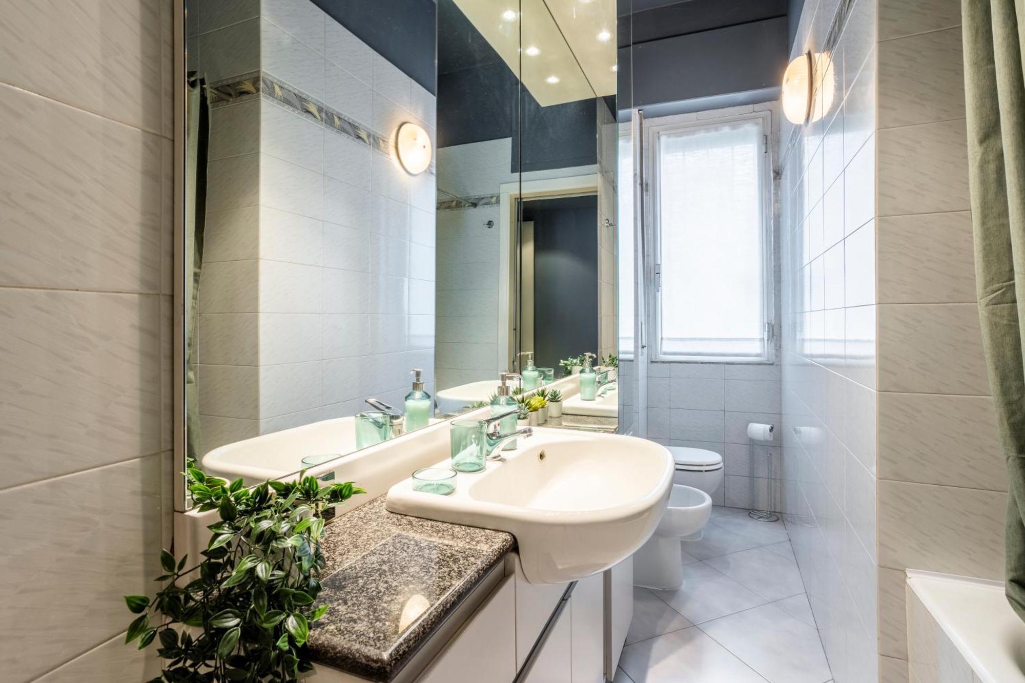 Apartment - 10 Minutes To Duomo And Train Station *