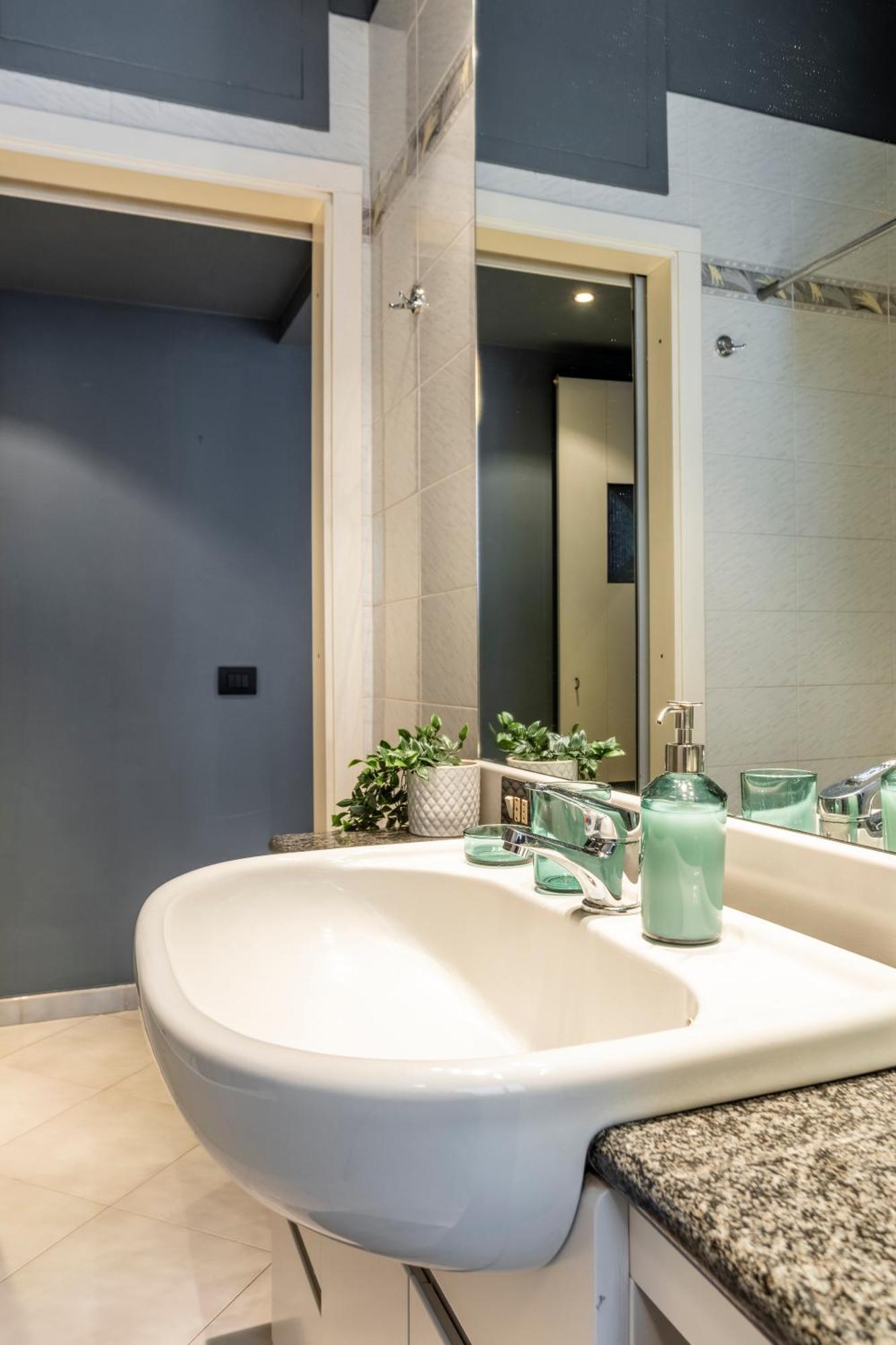 Appartamento - 10 Minutes To Duomo And Train Station Milano